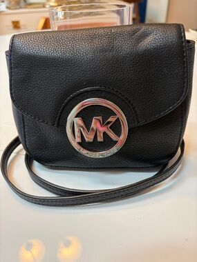 #593 Michael Kors Black Pebbled Leather Crossbody with Silver MK Emblem